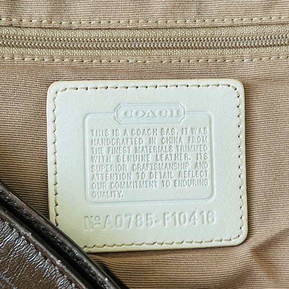 Authentic Coach hobo bag - Picture 12 of 16